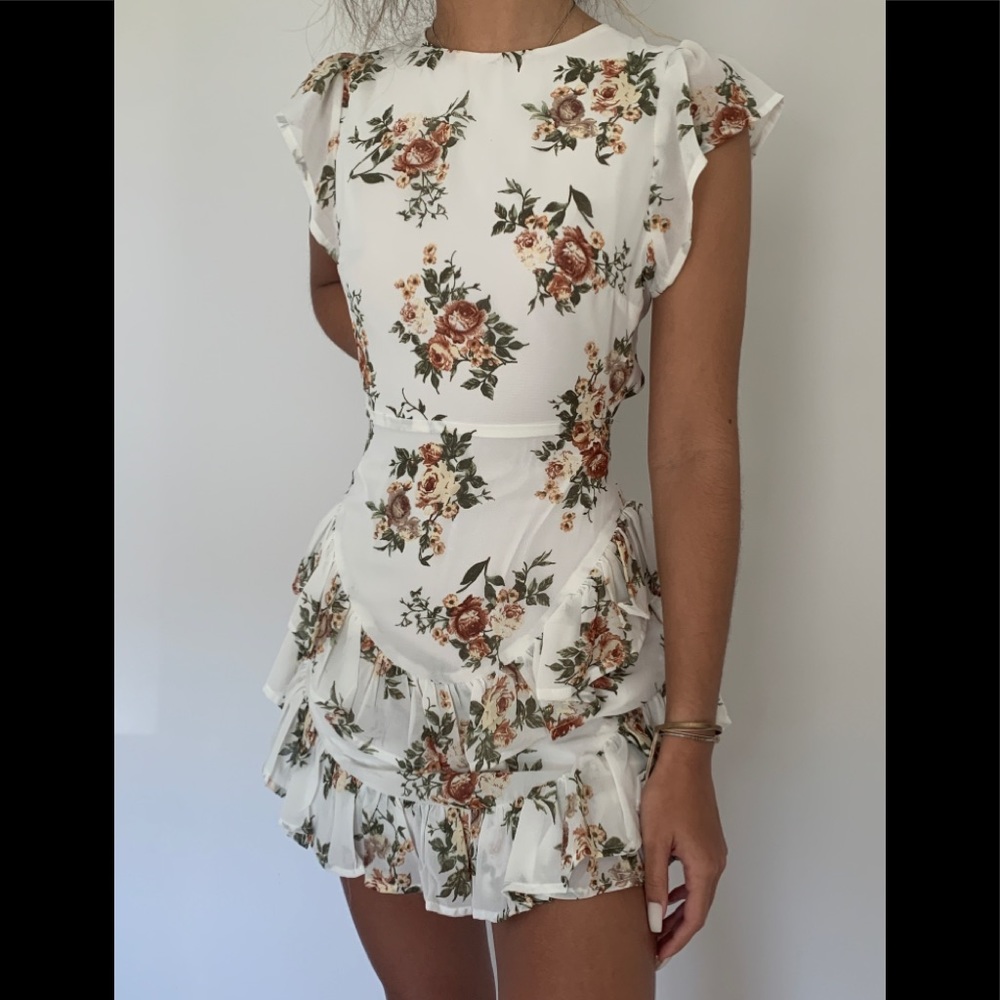 Adorable Floral dress 🌸🌺